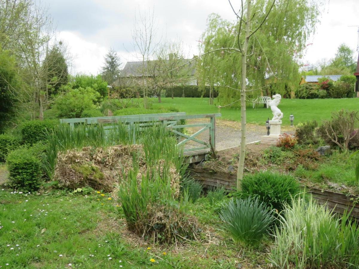 Les Petites Aunettes Vaubadon Bagian luar foto